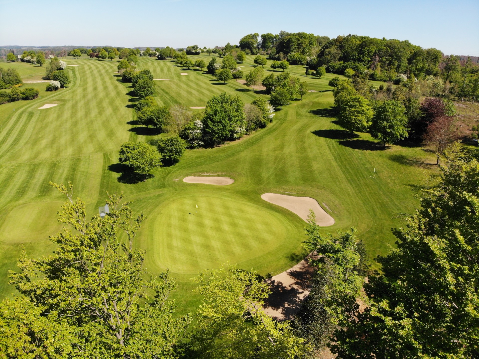 Blick über die Fairways der Golfanlage Gimborner Land