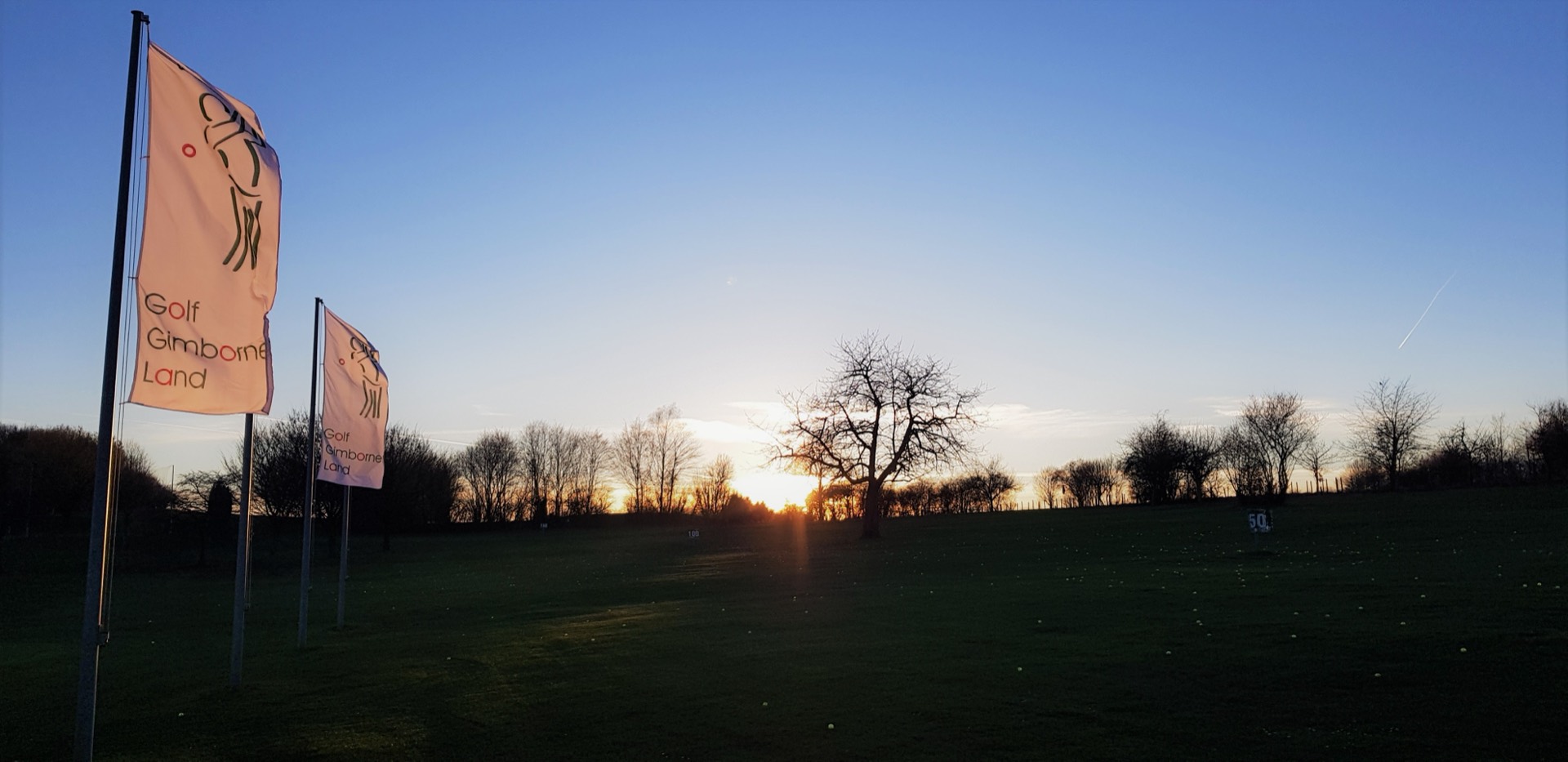 Golfanlage Gimborner Land im Sonnenuntergang